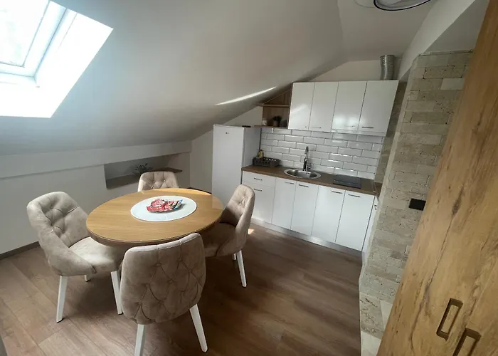 Maki 아파트 Pančevo